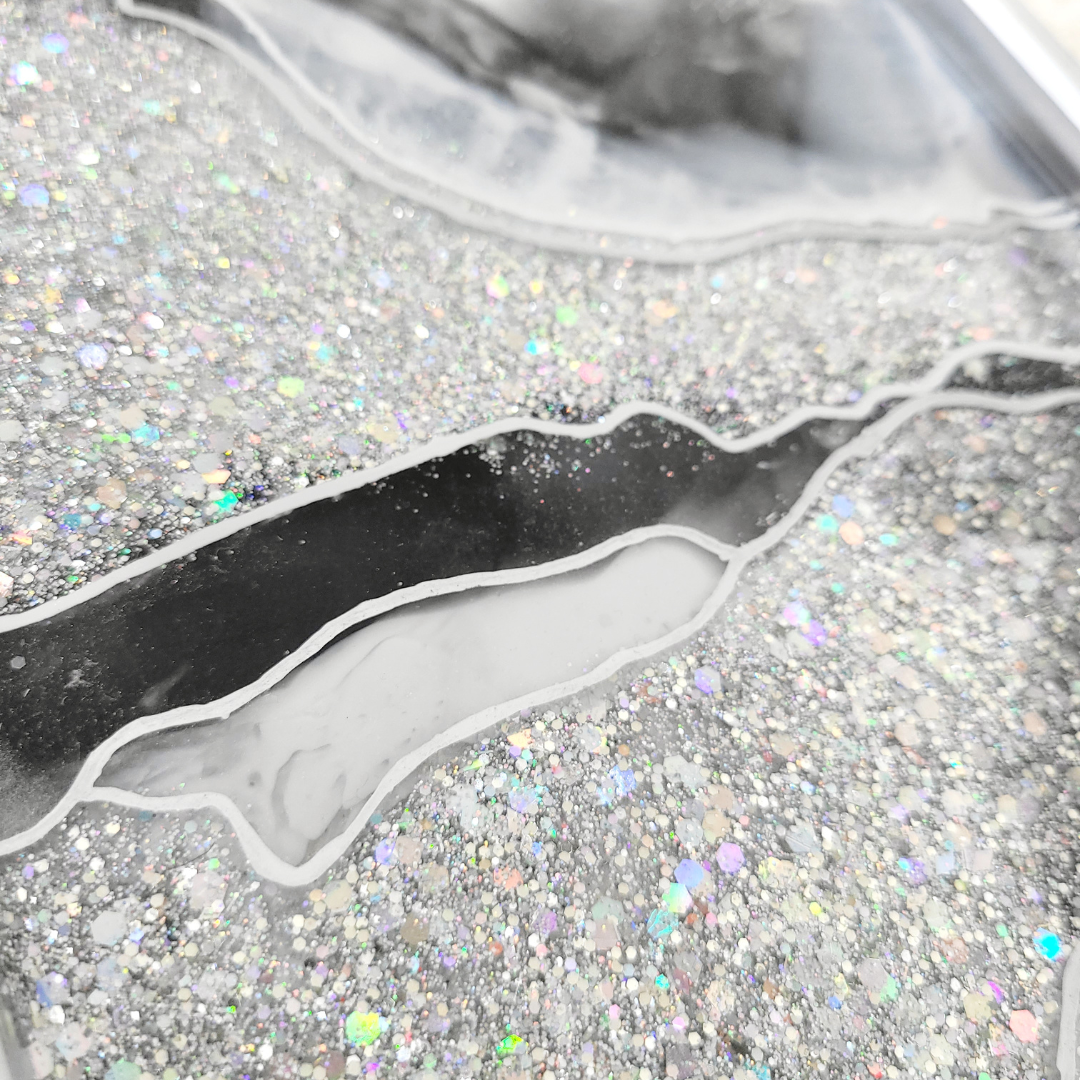 Black and Silver Agate Geode Inspired Glitter Resin Tray