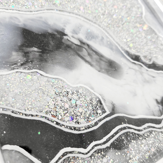 Black and Silver Agate Geode Inspired Glitter Resin Tray