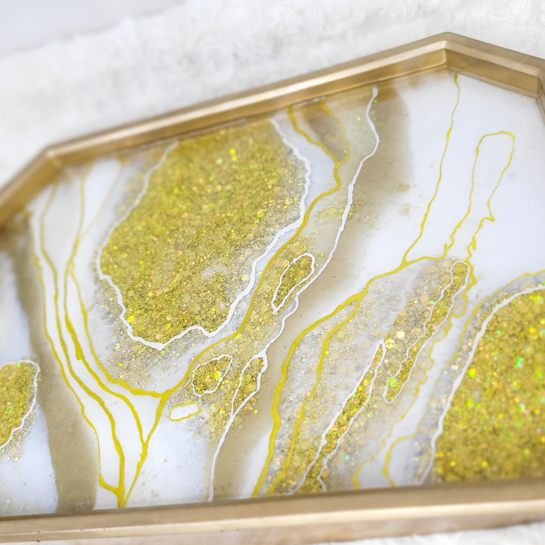 White and Gold Agate Geode Inspired Glitter Resin Tray