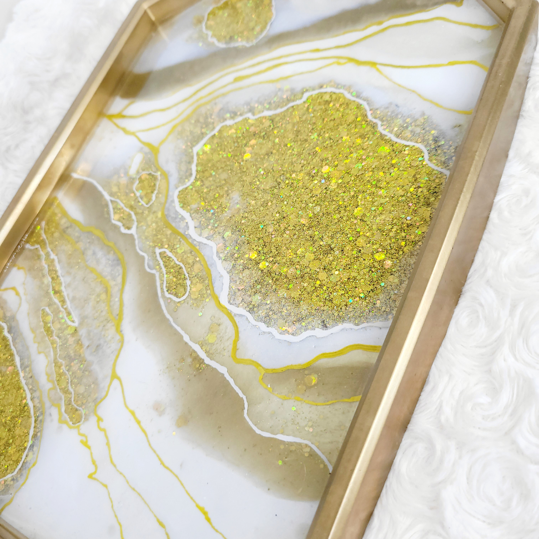 White and Gold Agate Geode Inspired Glitter Resin Tray